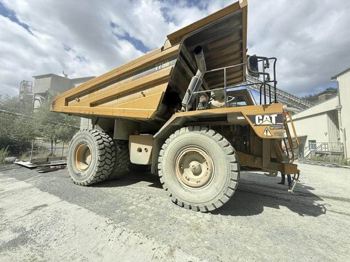Gebraucht 2009 Caterpillar 775B