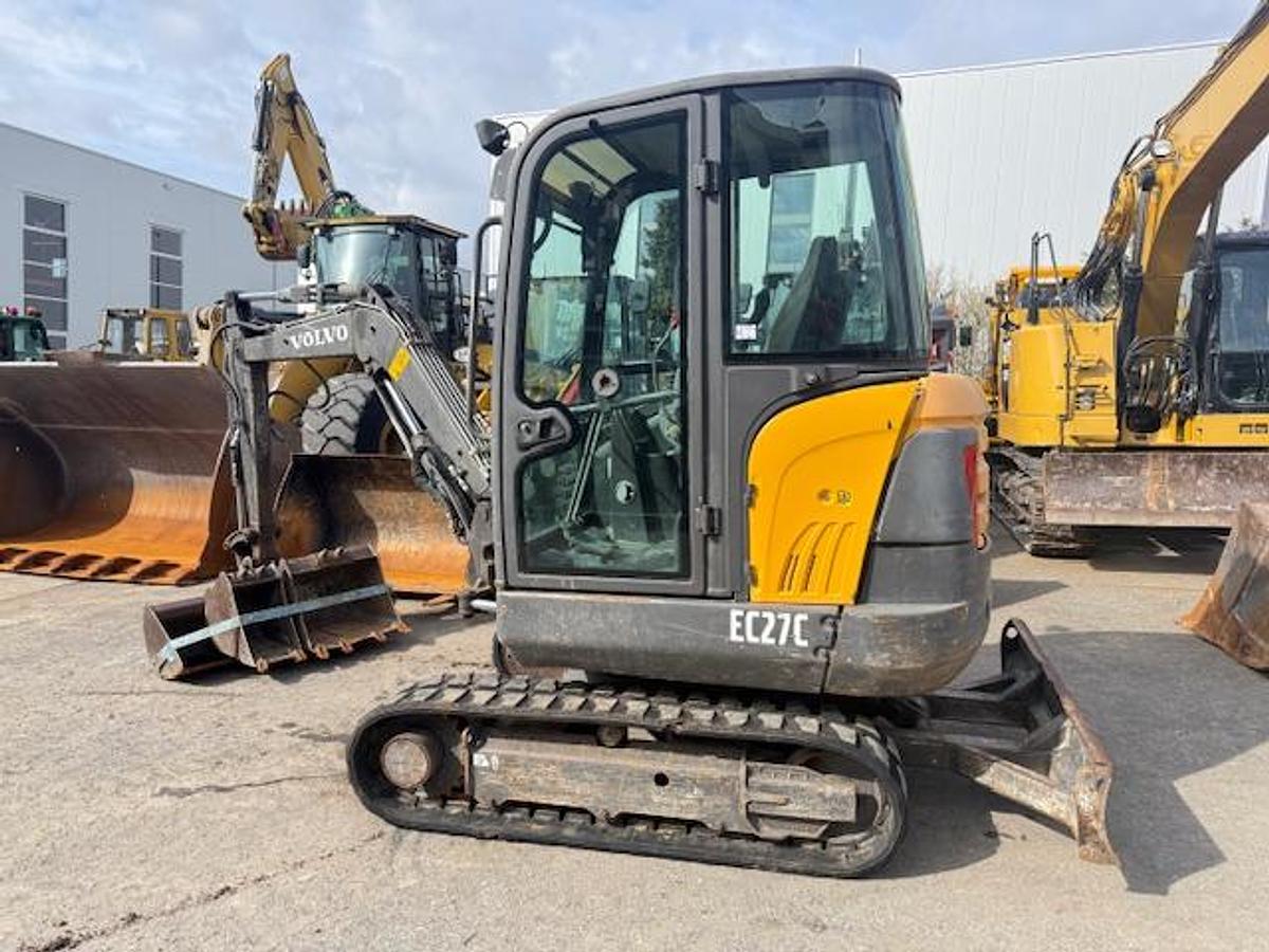 Gebraucht 2012 Volvo EC 27C