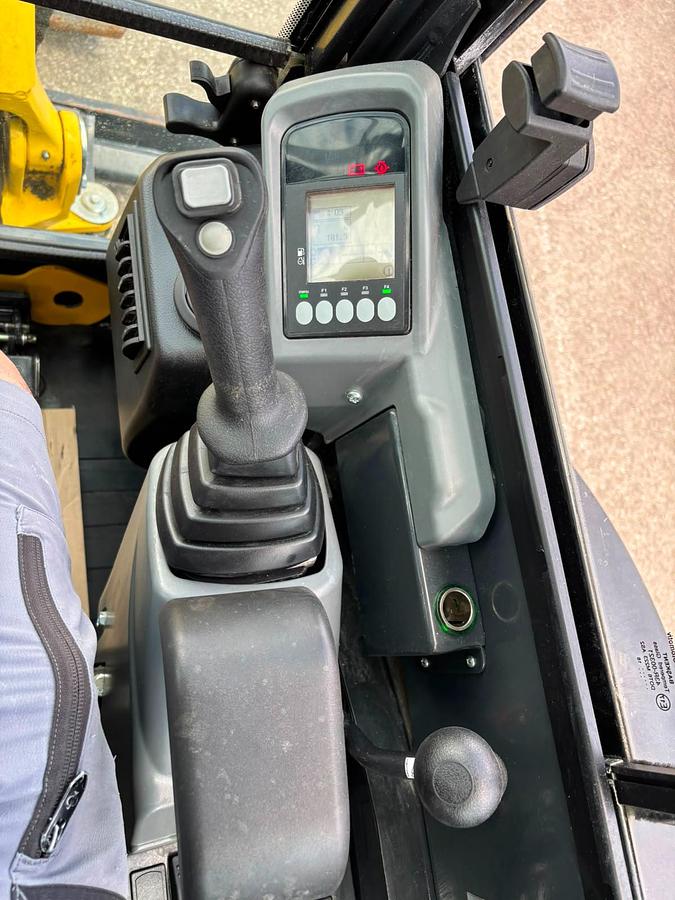 Gebraucht 2019 Yanmar Vio26-6