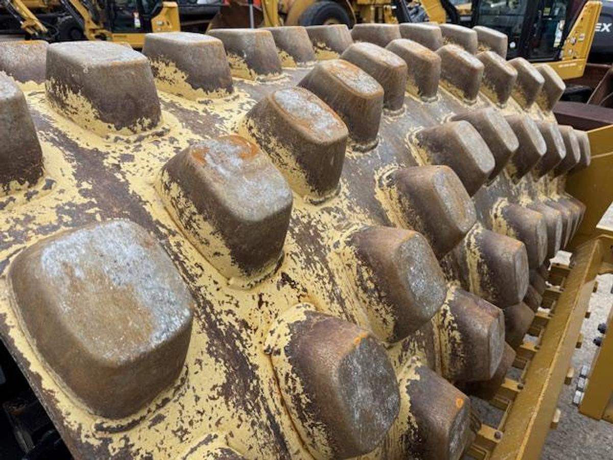 Gebraucht 2021 Caterpillar CP12 GC