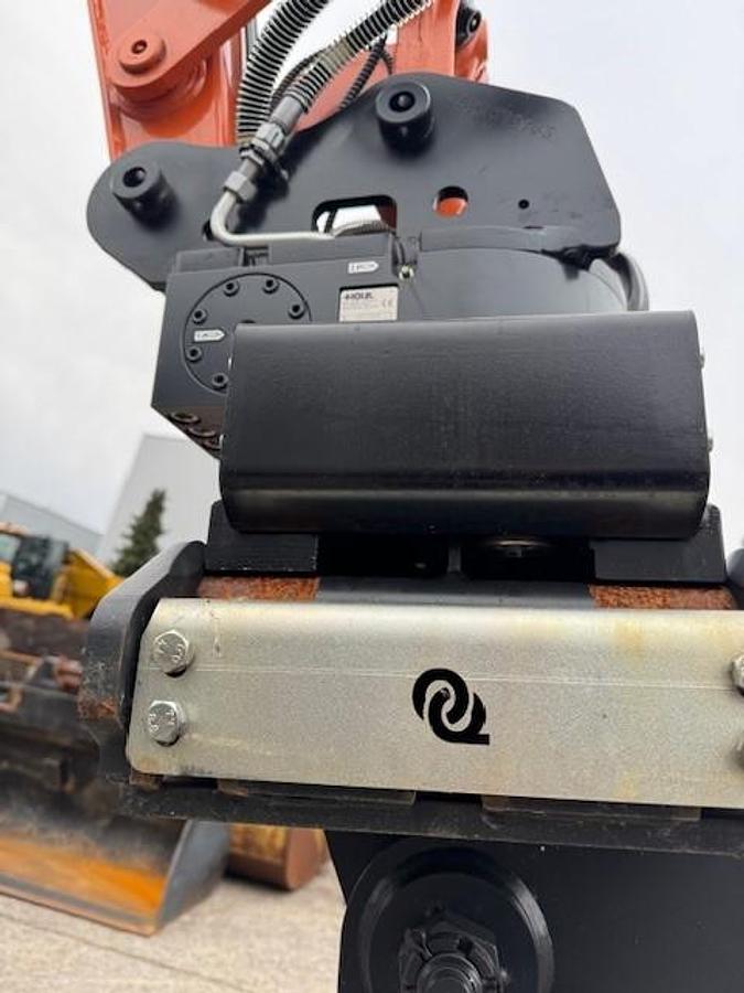 2024 Hitachi ZX65 USB-6