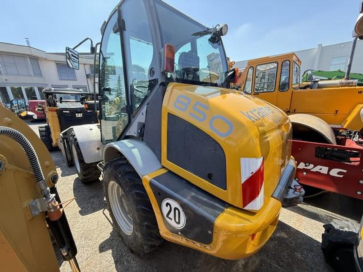 Gebraucht 2010 Kramer 850