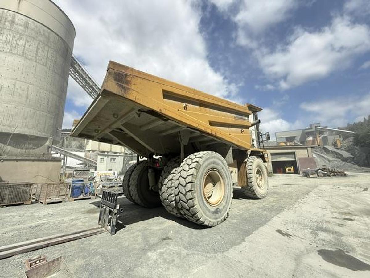 Gebraucht 2009 Caterpillar 775B