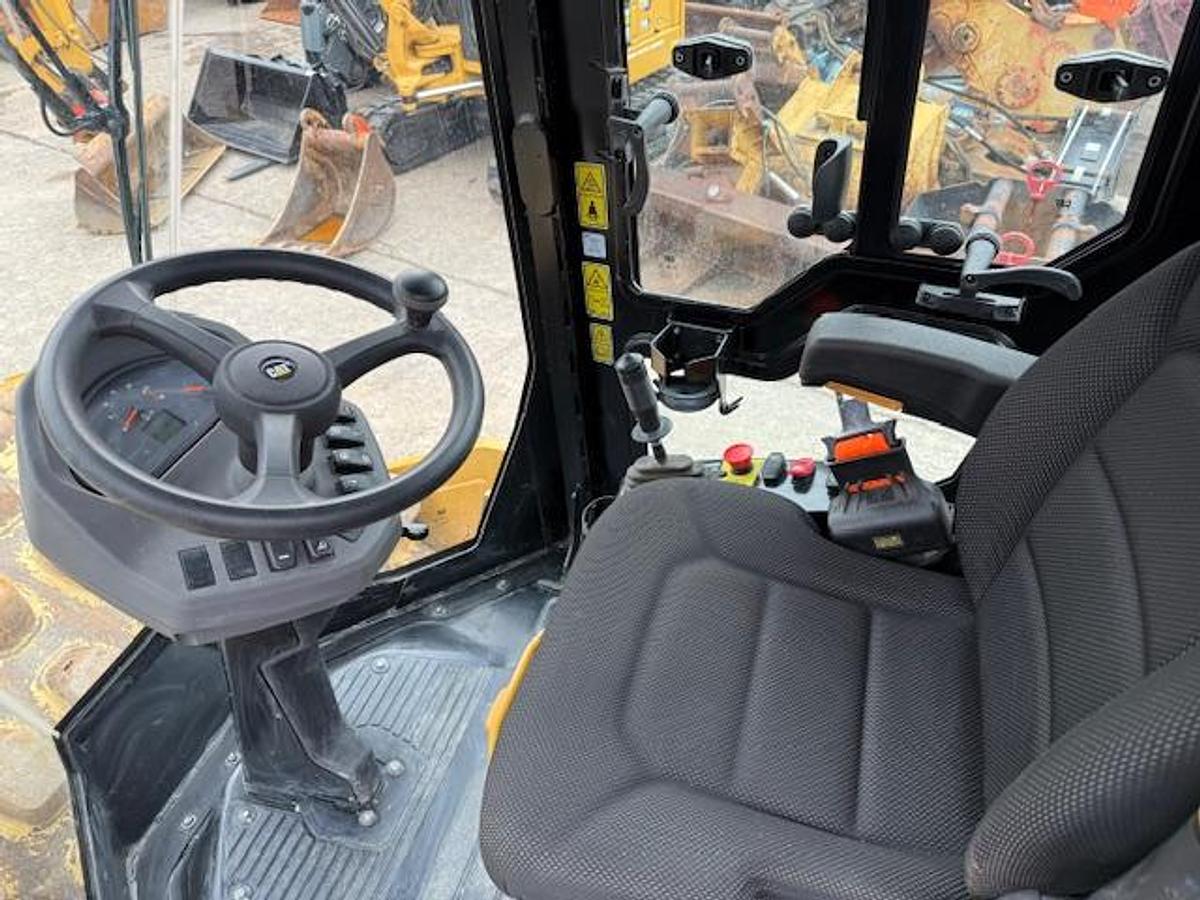 Gebraucht 2021 Caterpillar CP12 GC