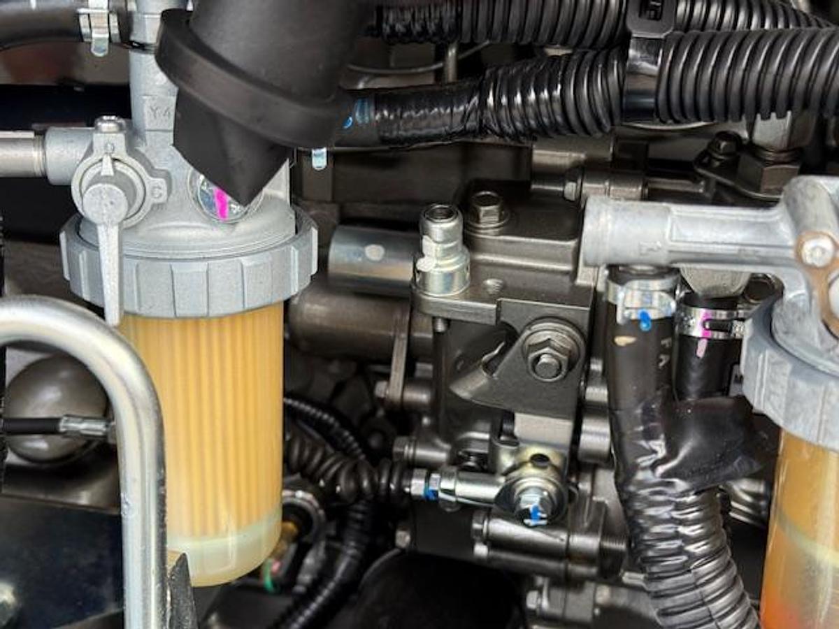 2025 Hitachi ZX26 U-6