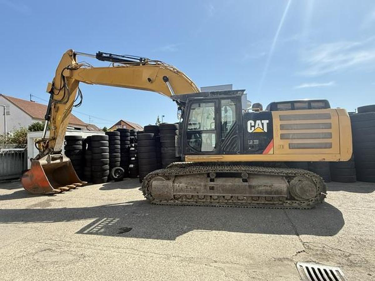 Gebraucht 2016 Caterpillar 336 FLN