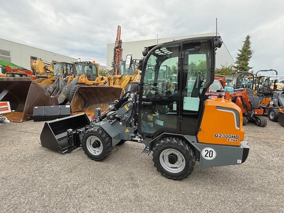 2025 Giant G2300 X-TRA HD