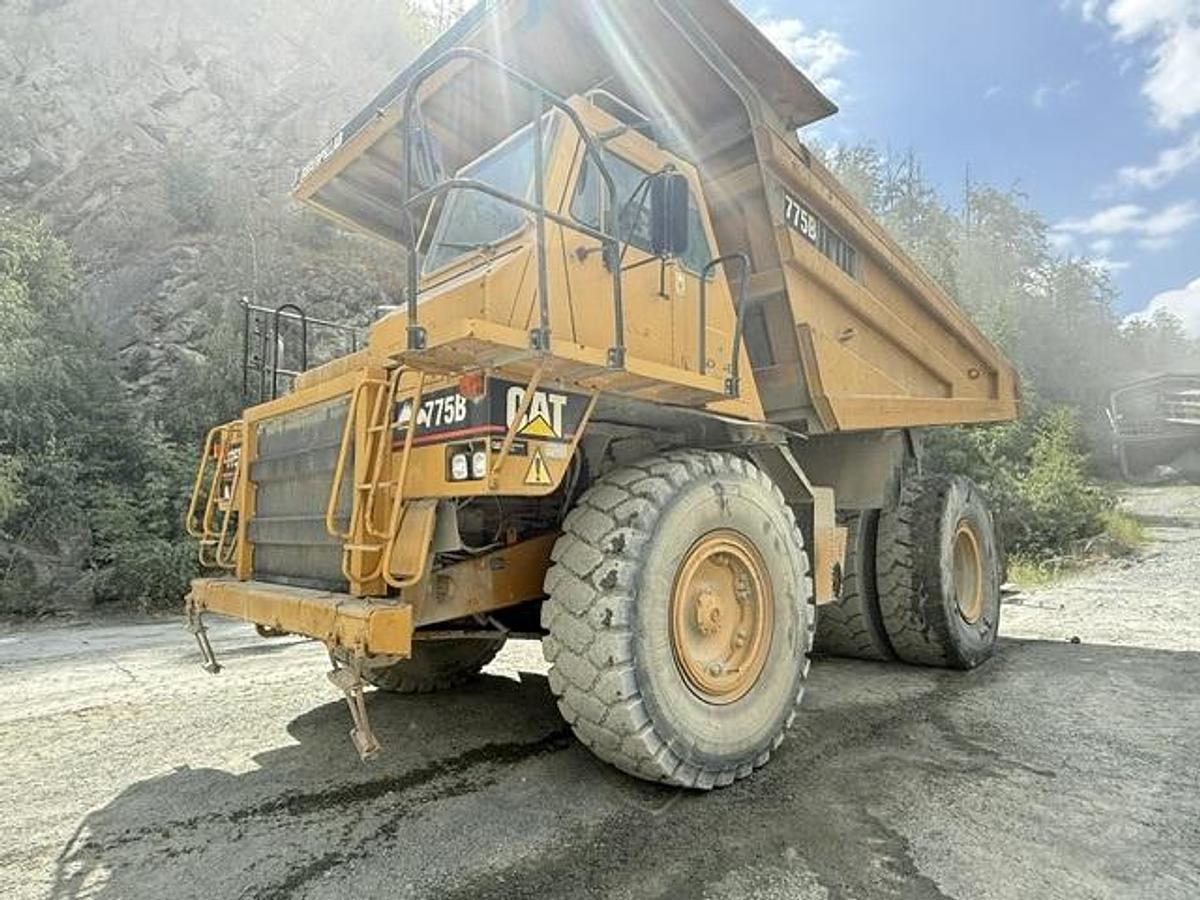 Gebraucht 2009 Caterpillar 775B