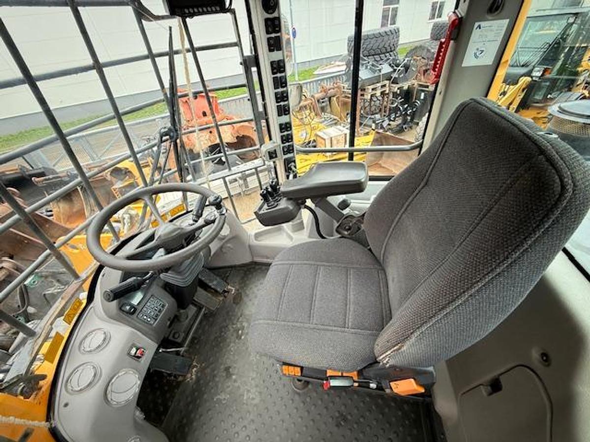 Gebraucht 2014 Volvo L110G