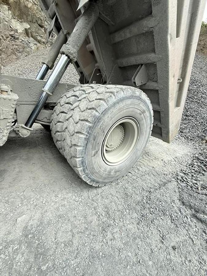 Gebraucht 2011 Caterpillar 775D