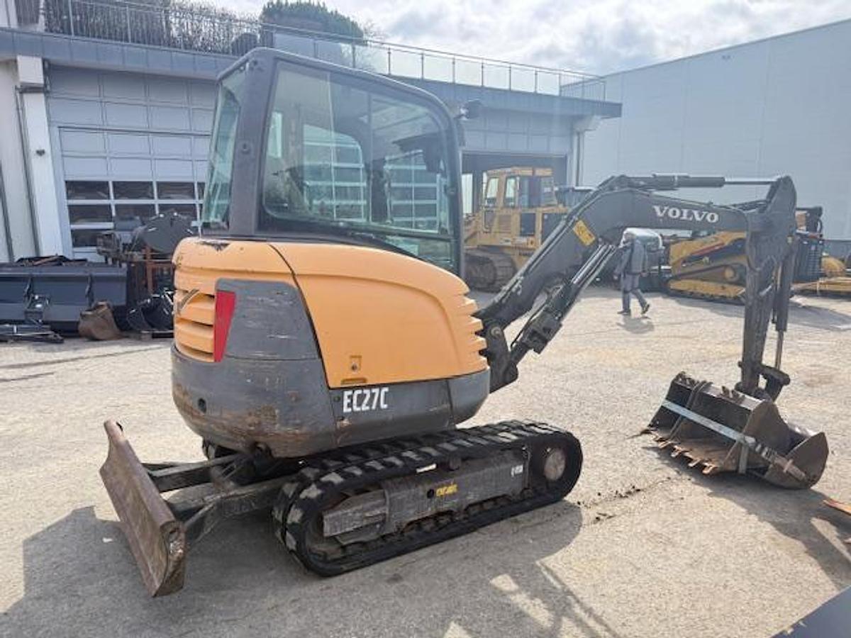 Gebraucht 2012 Volvo EC 27C