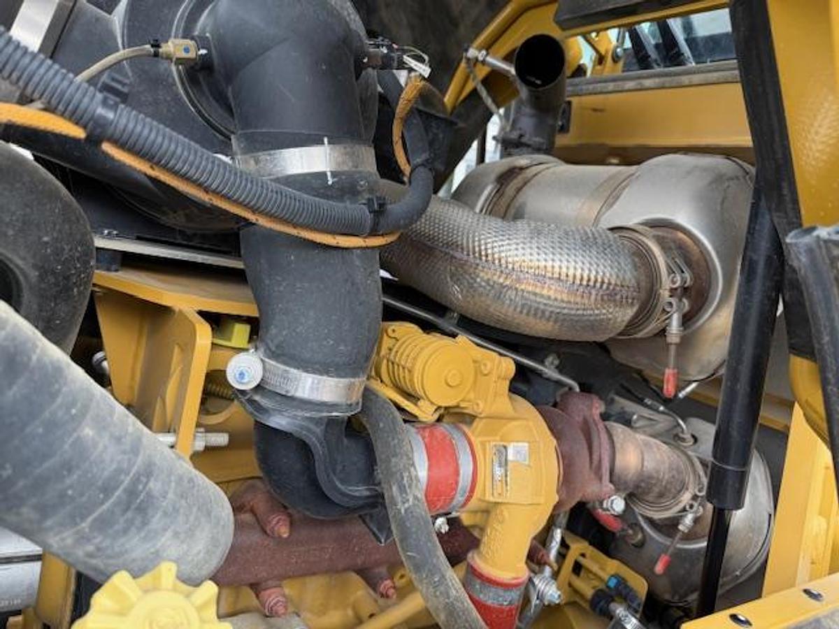 Gebraucht 2021 Caterpillar CP12 GC