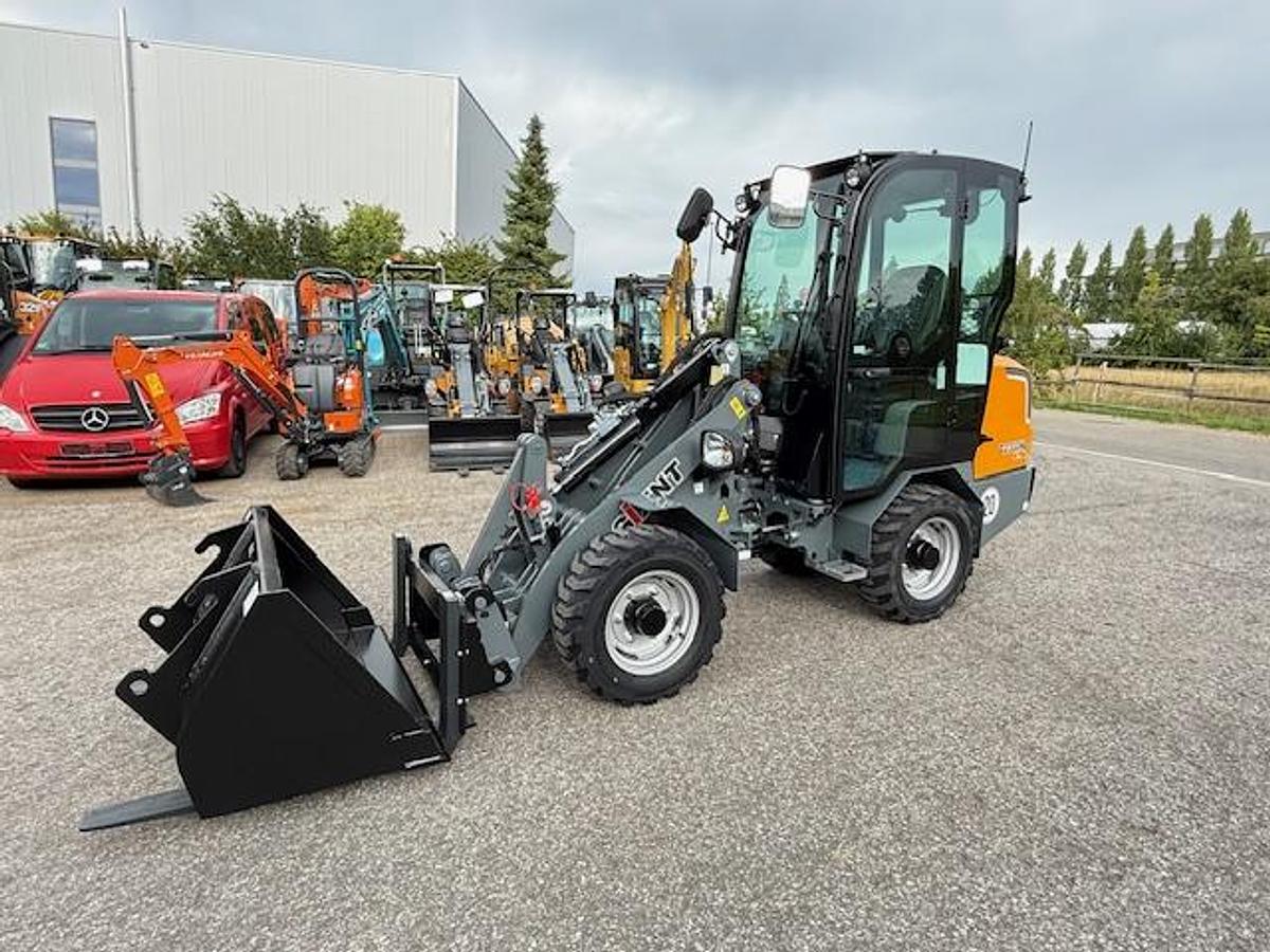 2025 Giant G2300 X-TRA HD