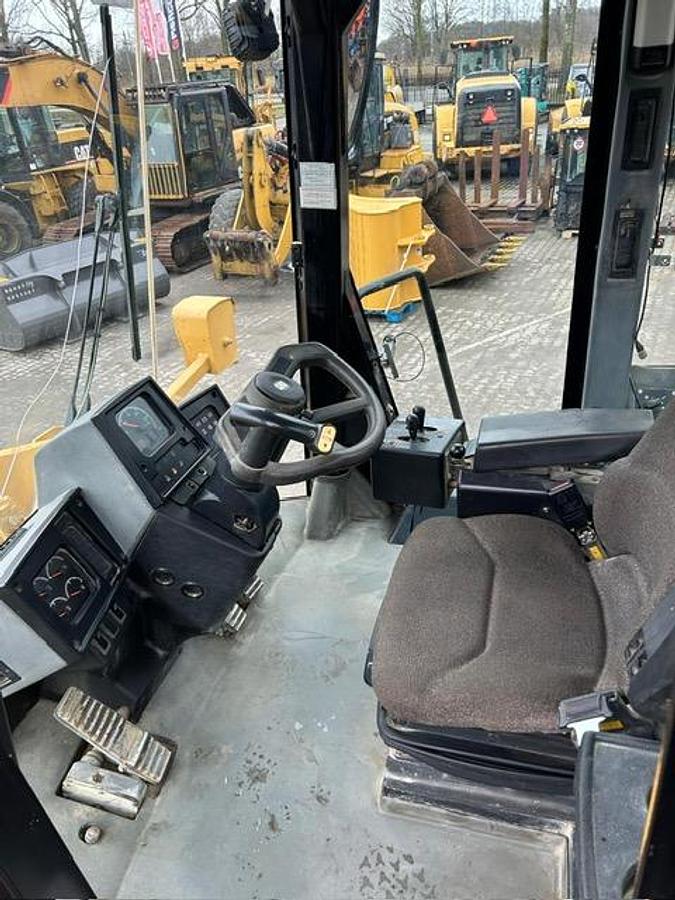 Gebraucht 2000 Caterpillar 966G