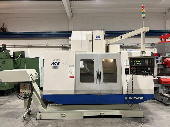 Usato CENTRO DI LAVORO DAEWOO 500 CNC FANUC 18 - M