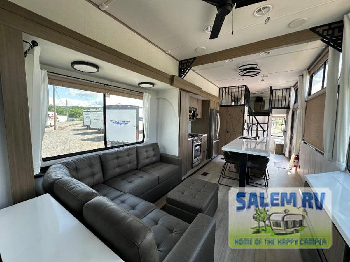 New 2025 Forest River RV Salem Grand Villa 44VIEW
