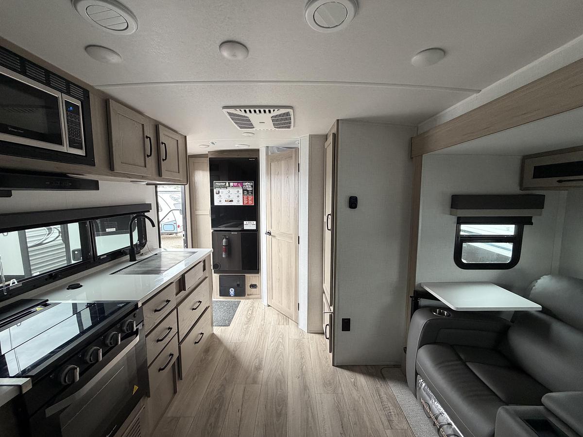 Used 2025 Forest River RV Flagstaff Micro-Lite 22FBS