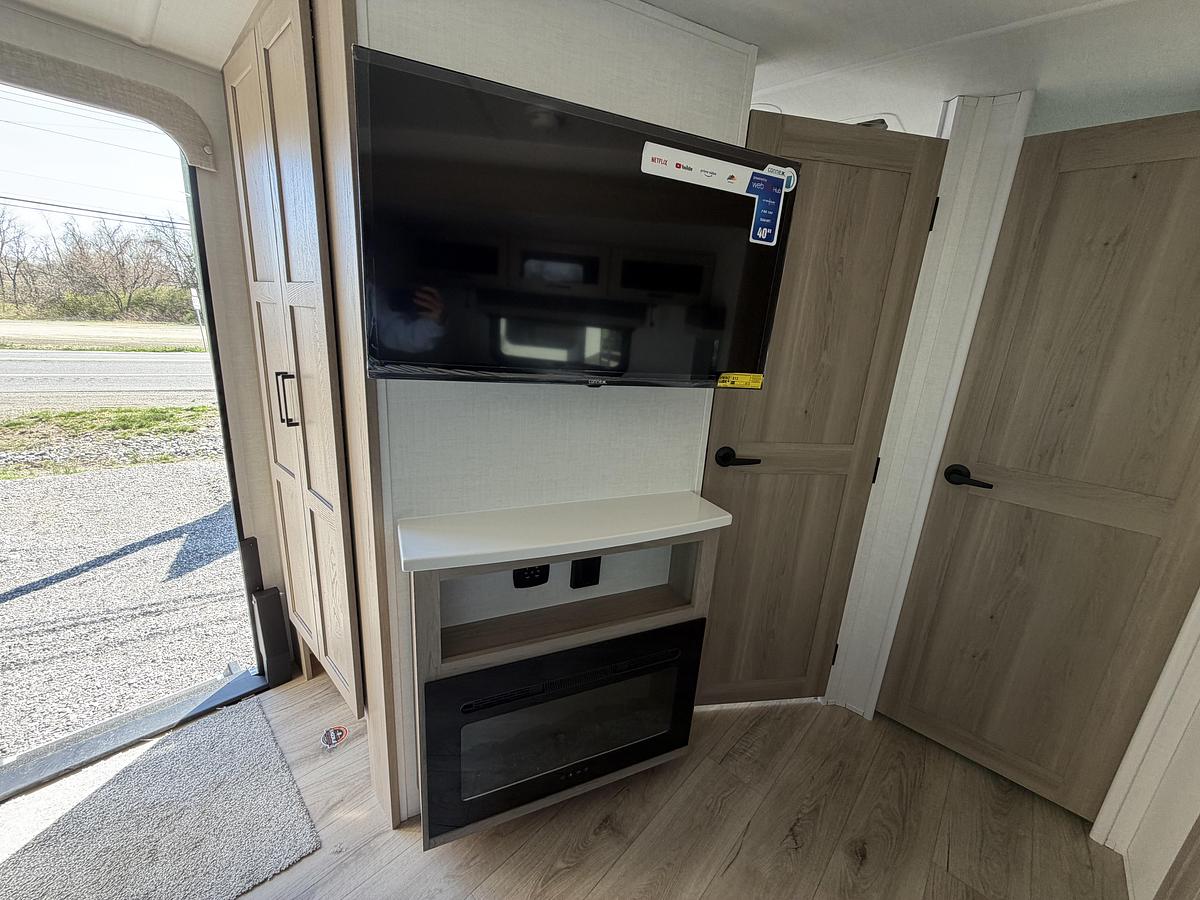 New 2026 Forest River RV Flagstaff Super Lite 26FKBS