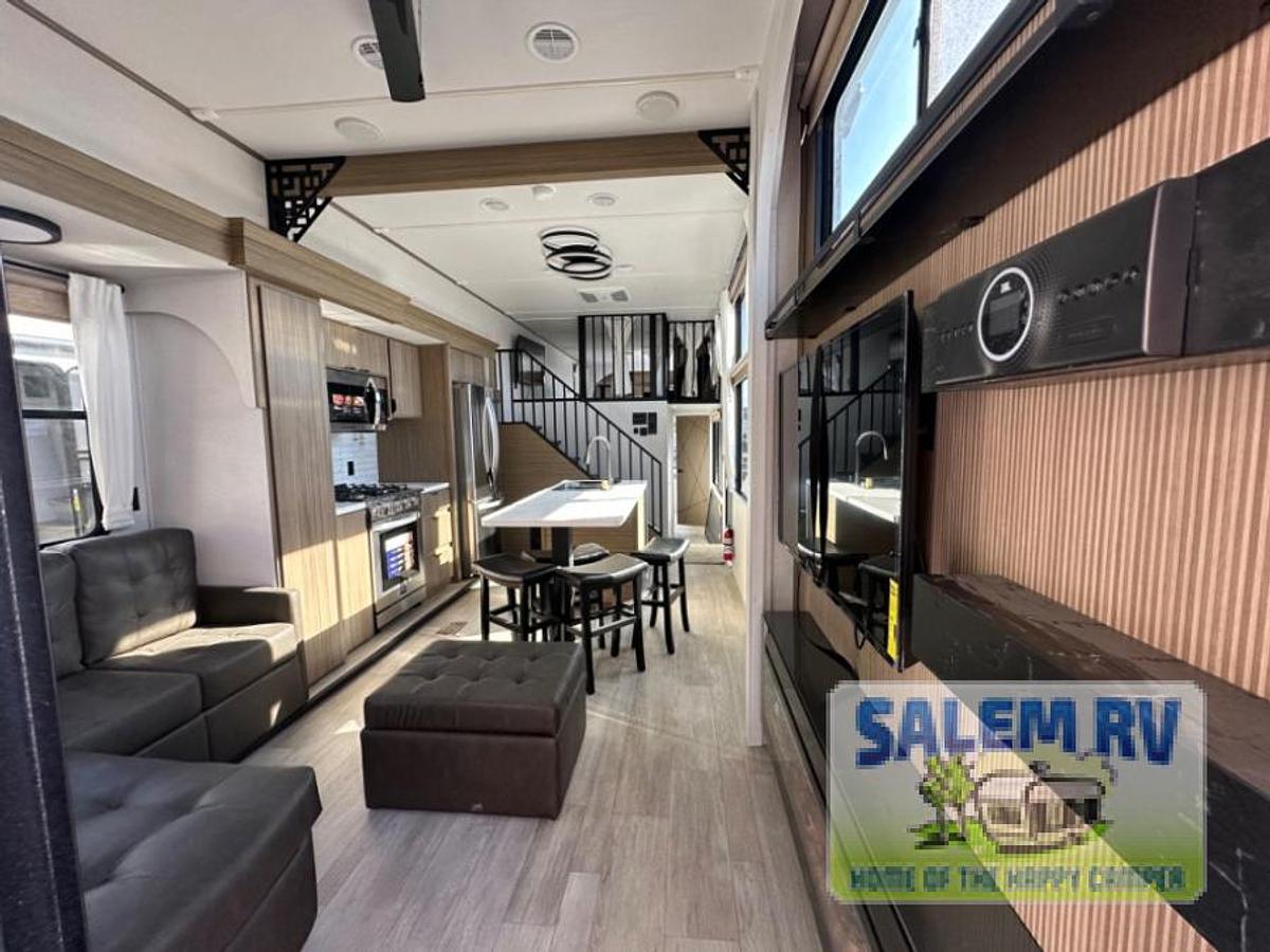 New 2025 Forest River RV Salem Grand Villa 42VERANDA
