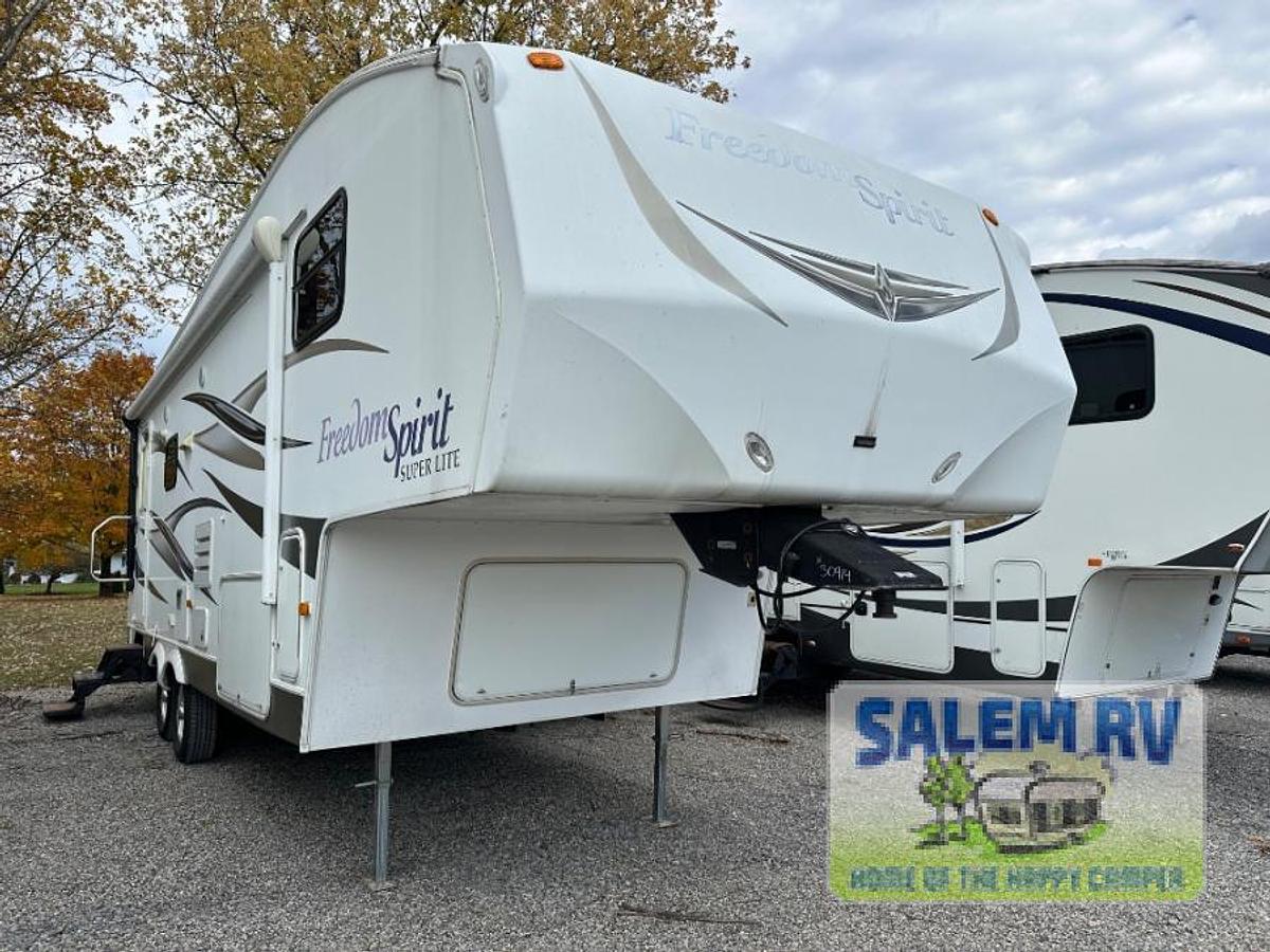 Used Used 2010 Dutchmen RV FREEDOM SPIRIT 259REX