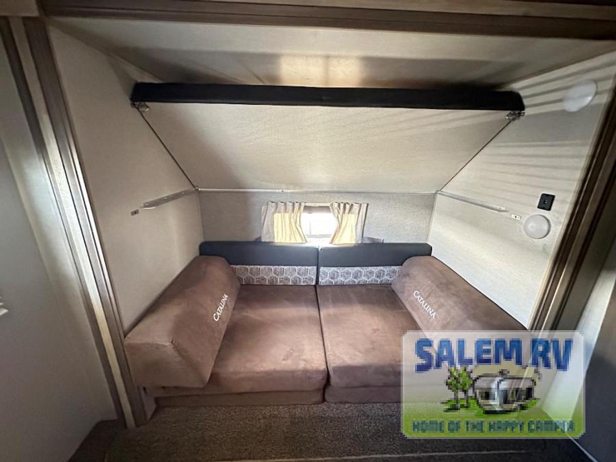 Used Used 2021 Coachmen RV Catalina Legacy 323BHDSCK