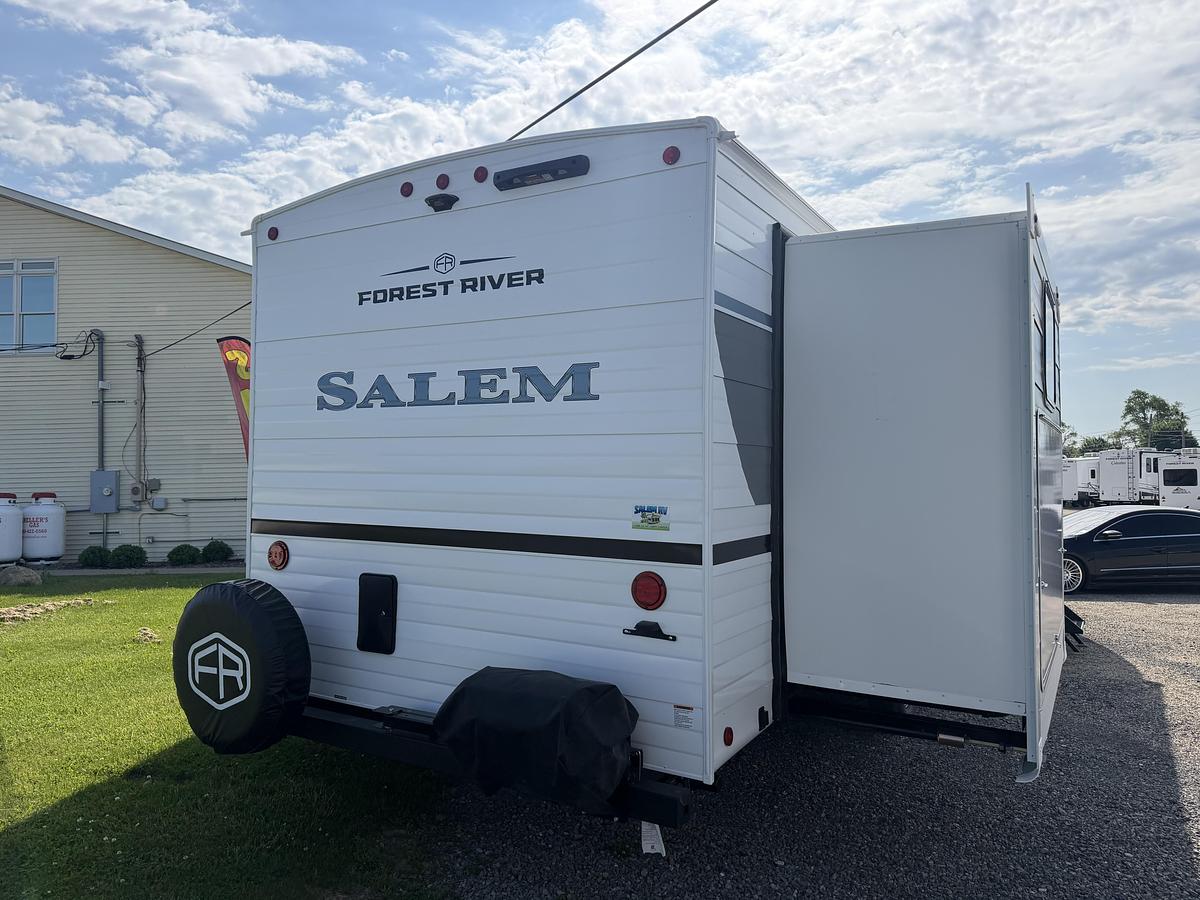 New 2026 Forest River RV Salem 31KQBTS