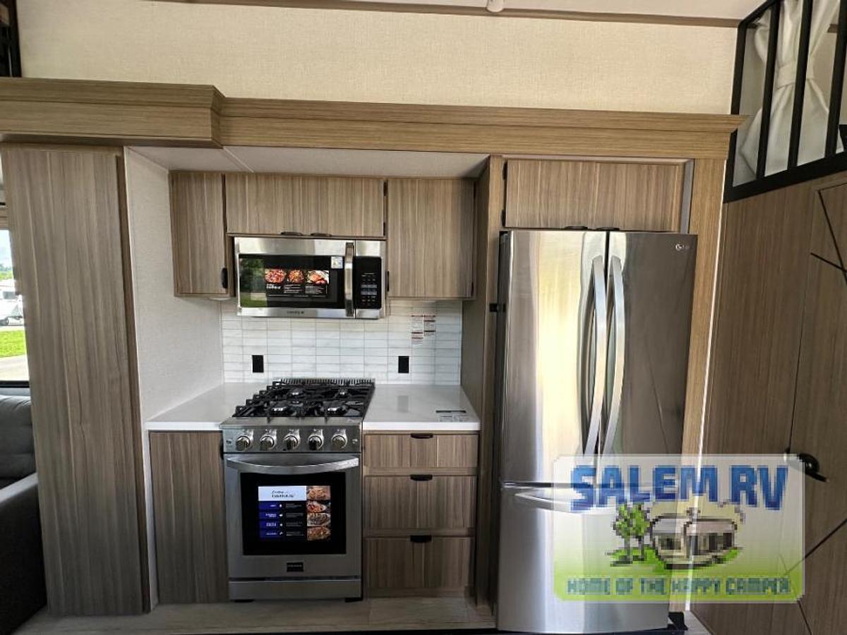 New 2025 Forest River RV Salem Grand Villa 44VIEW