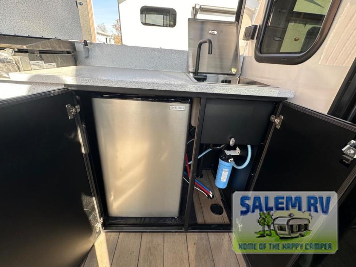 New 2025 Forest River RV Salem Grand Villa 42VERANDA