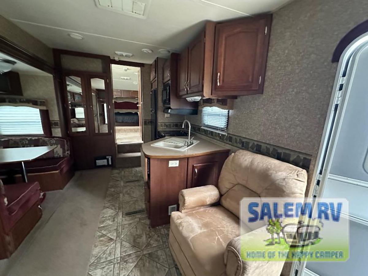 Used Used 2010 Dutchmen RV FREEDOM SPIRIT 259REX