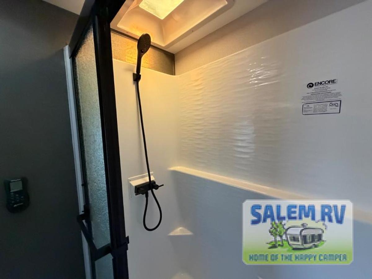 New 2026 Palomino Columbus 384RKH