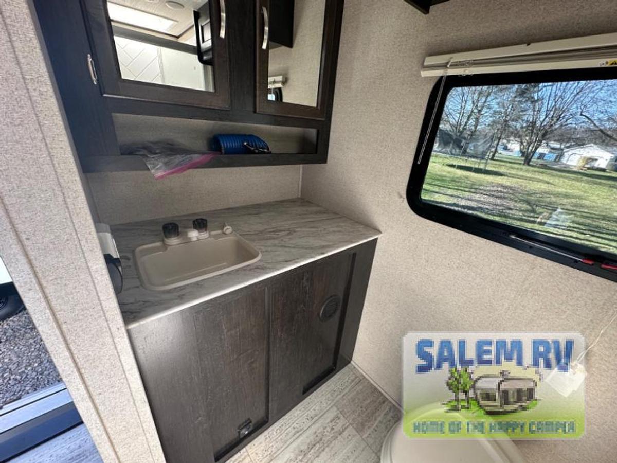 Used Used 2021 Coachmen RV Northern Spirit Ultra Lite 2557RB