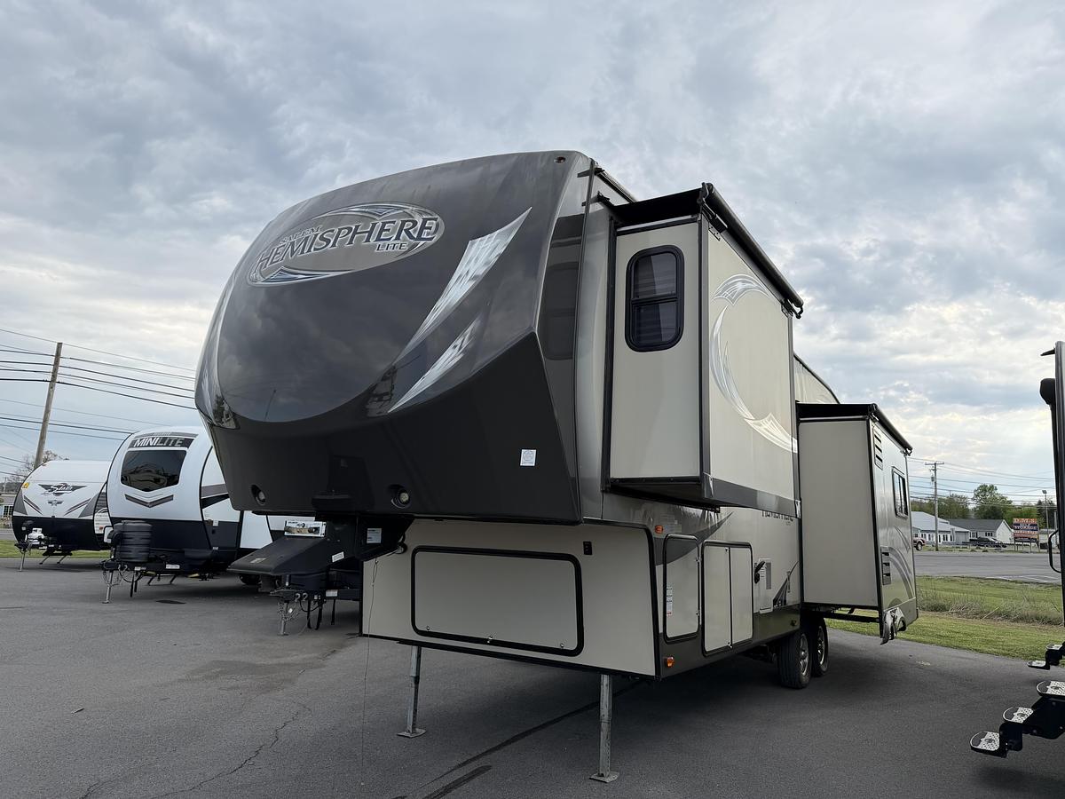 Used Used 2014 Salem Hemisphere 286RLT