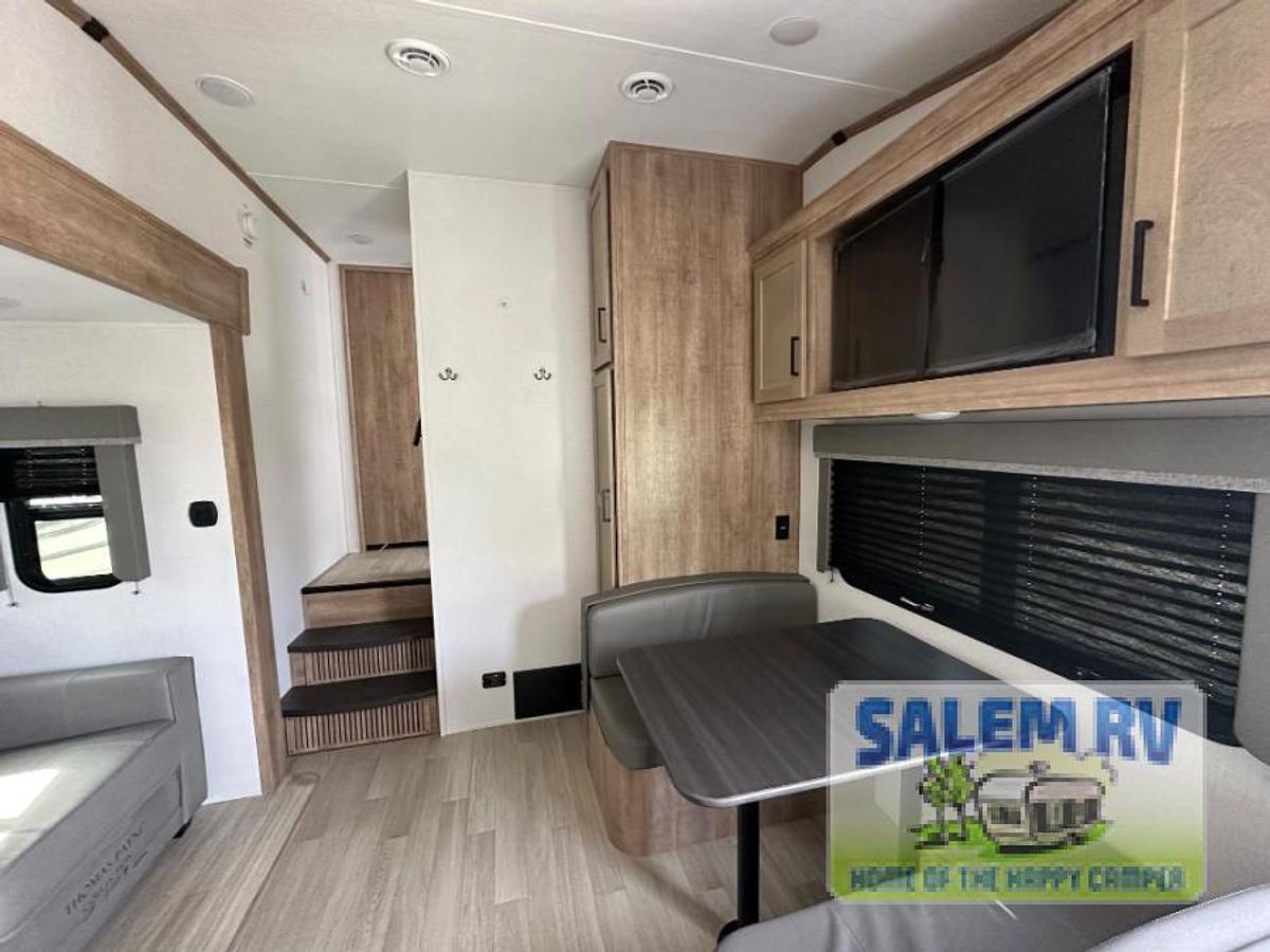 Used Used 2024 Keystone RV Arcadia Select 21SRK