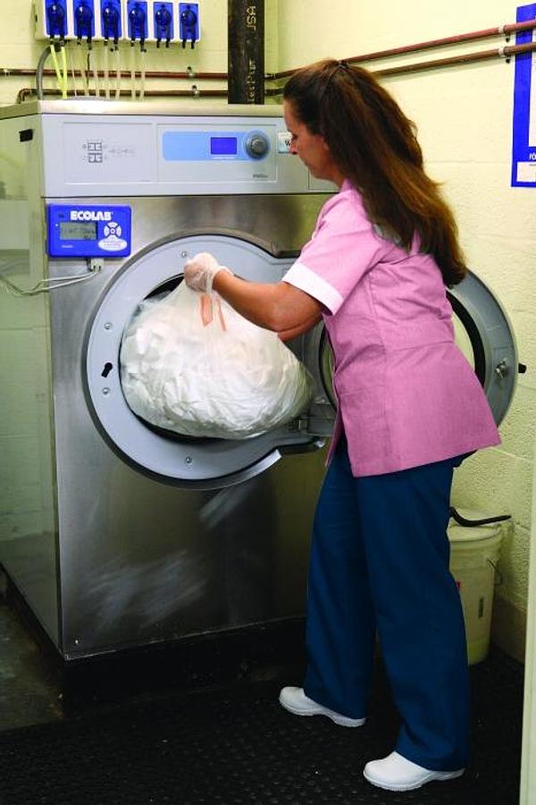 Lock-n-dissolvable Clear Containment Bag