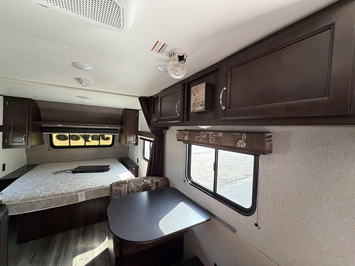 Used 2018 Jayco JayFlight SLX 195RB