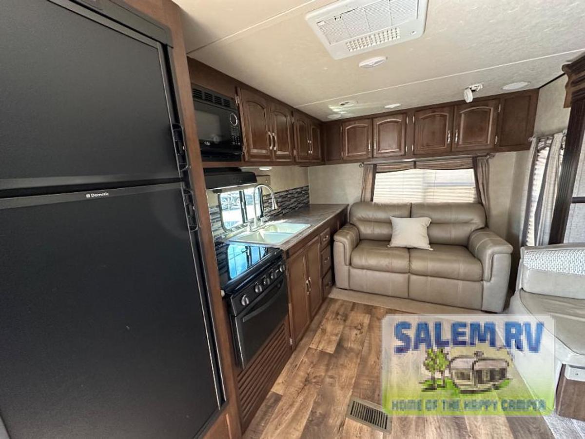 Used Used 2016 Forest River RV Salem Hemisphere Hyper-Lyte 24RLSHL