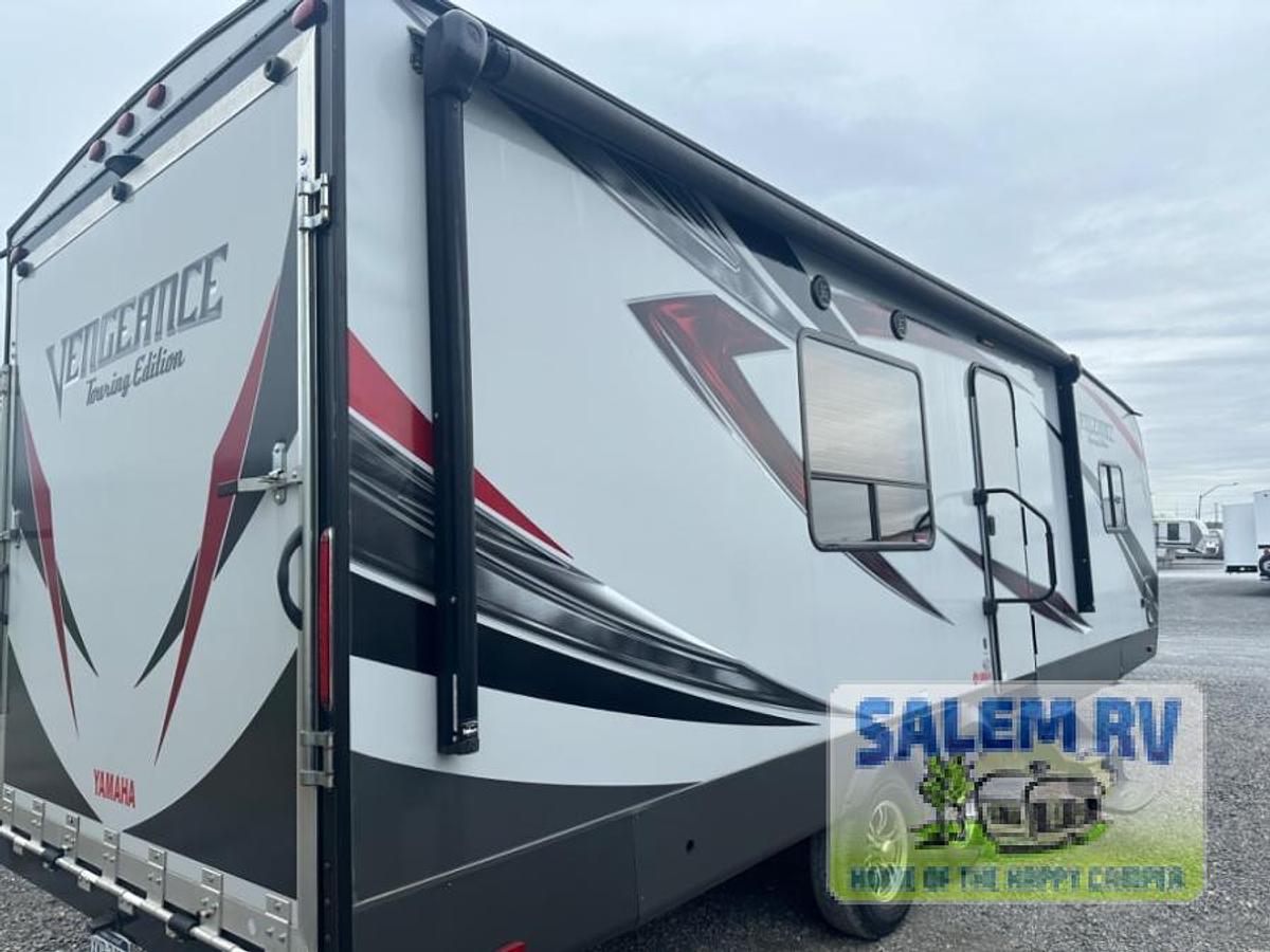 Used Used 2017 Forest River RV Vengeance 26FB13