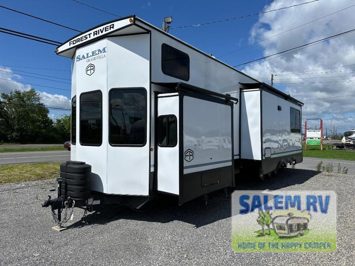 New 2025 Forest River RV Salem Grand Villa 44VIEW