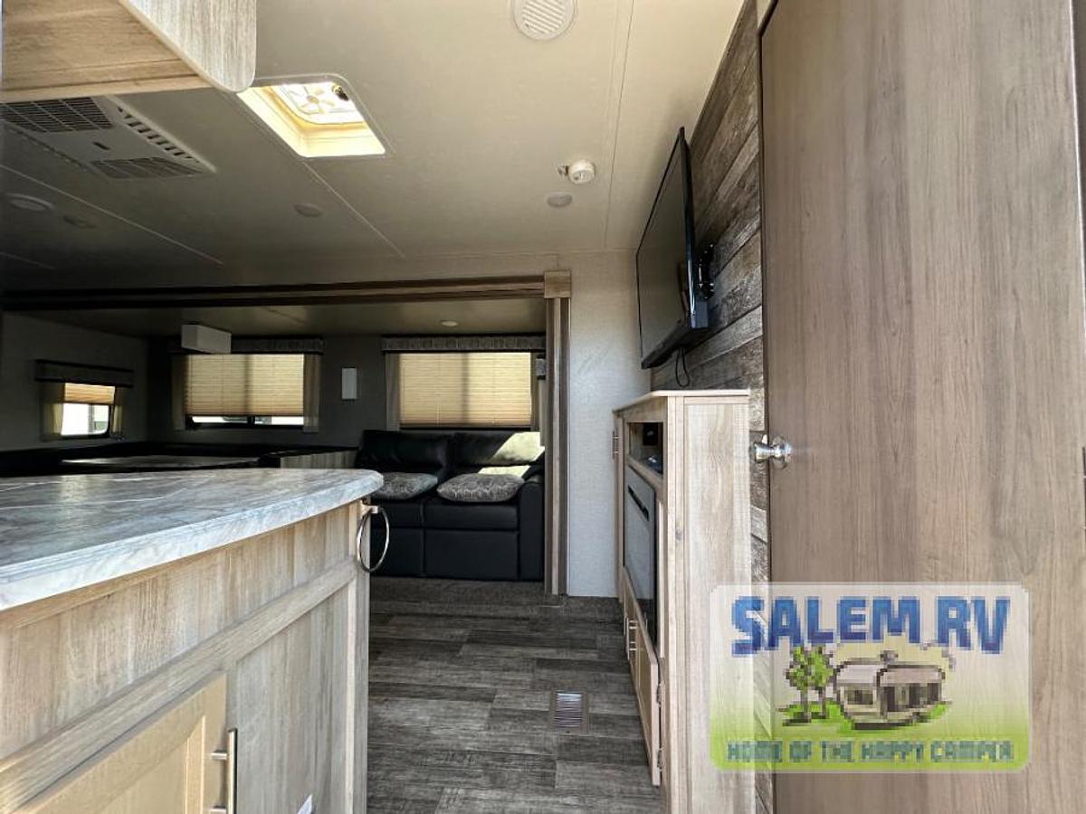 Used Used 2021 Coachmen RV Catalina Legacy 323BHDSCK