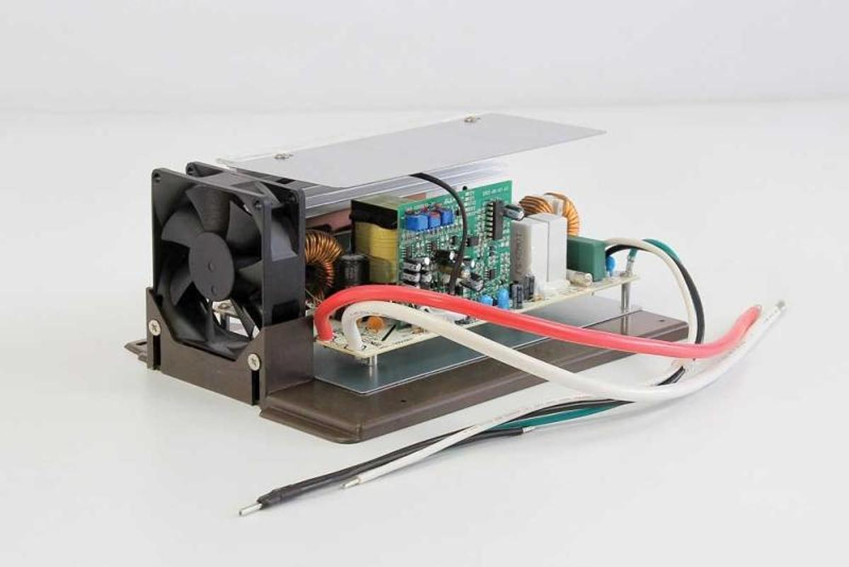 Auto Detect Converter/charger Main Board Assembly Only 35 Amp Dc Output