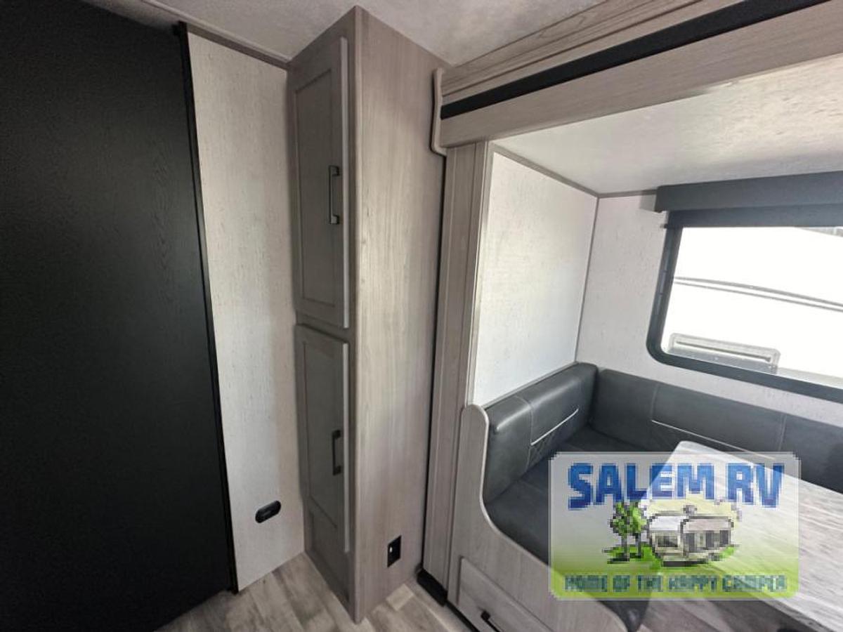 Used Used 2022 Dutchmen RV Kodiak Ultra-Lite 283BHSL