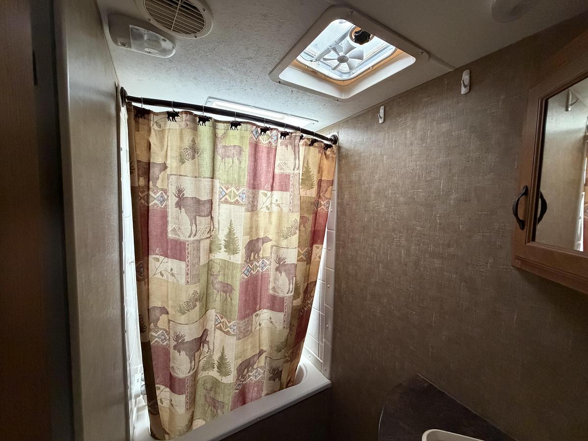 Used 2015 KZ RV Spree 250BHS