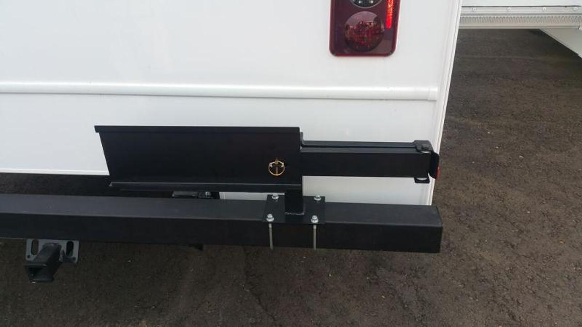 Bumper Grill Arm Assembly