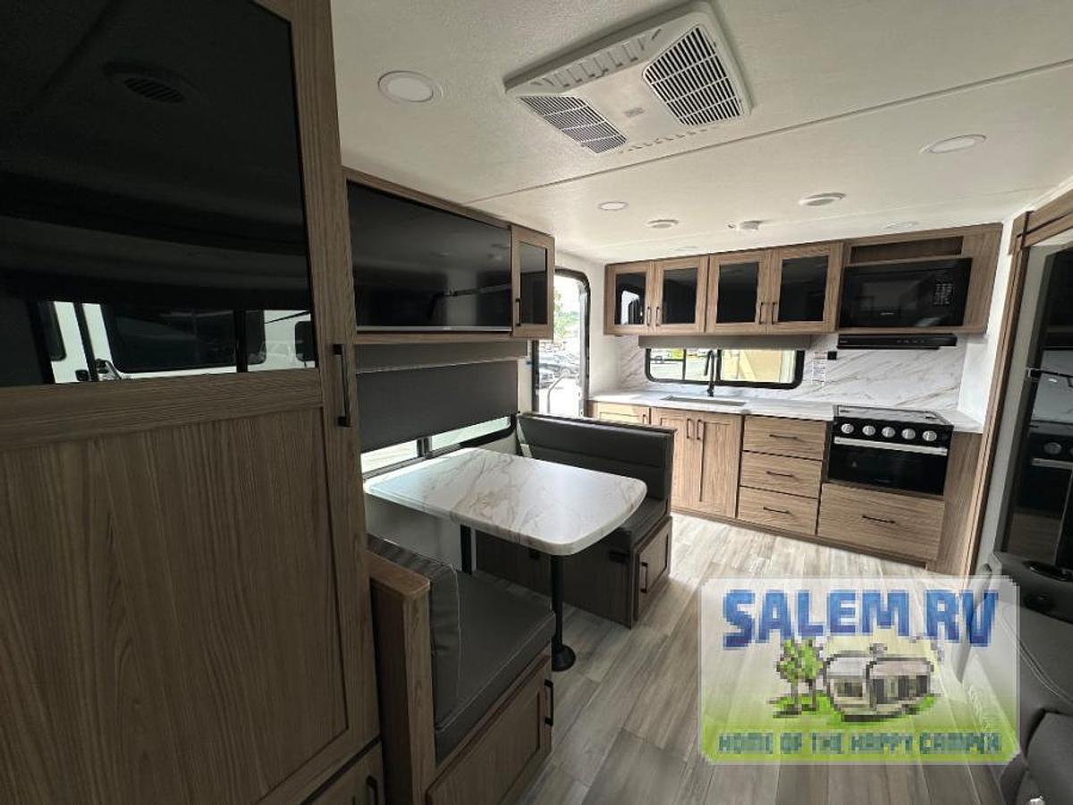 Used Used 2025 Alliance RV Delta Ultra Lite RK234