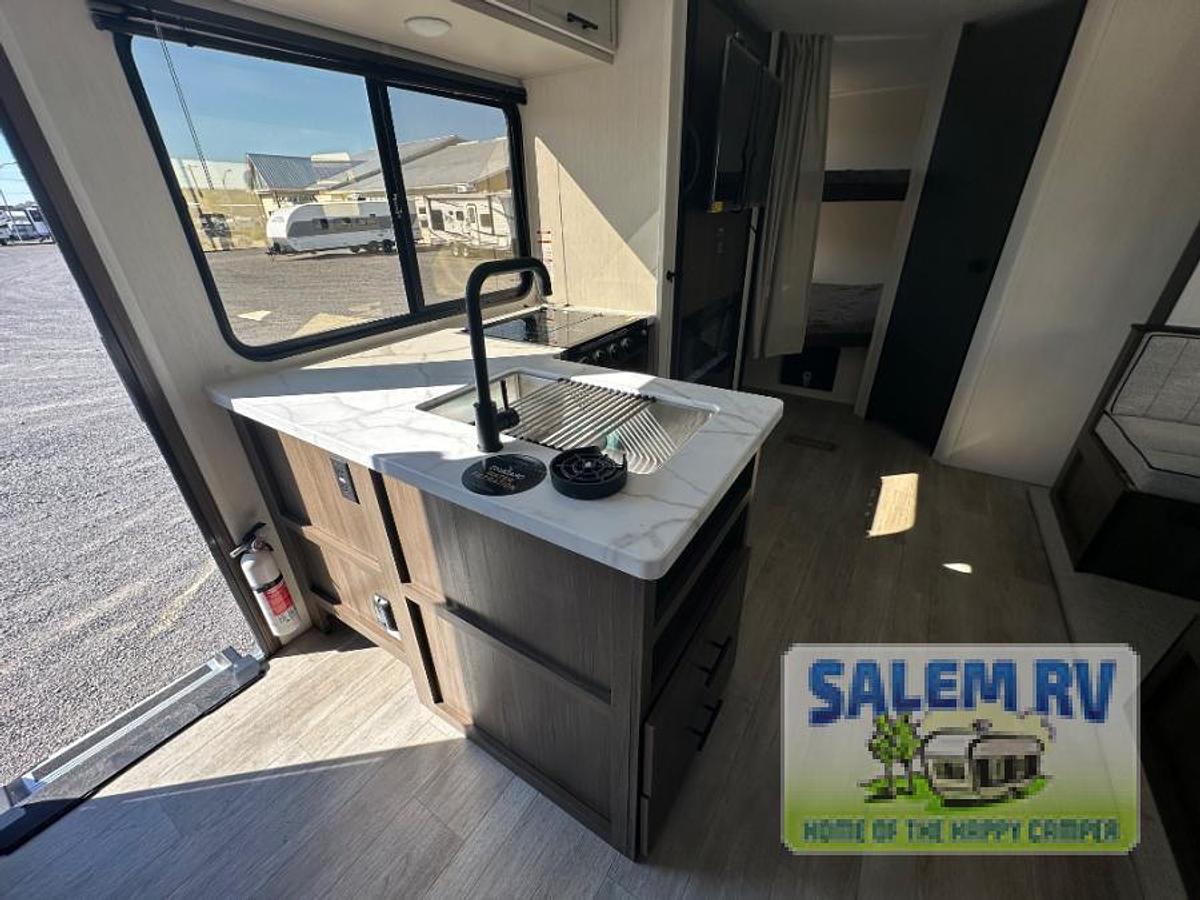 New 2026 Prime Time RV Avenger 23BHS