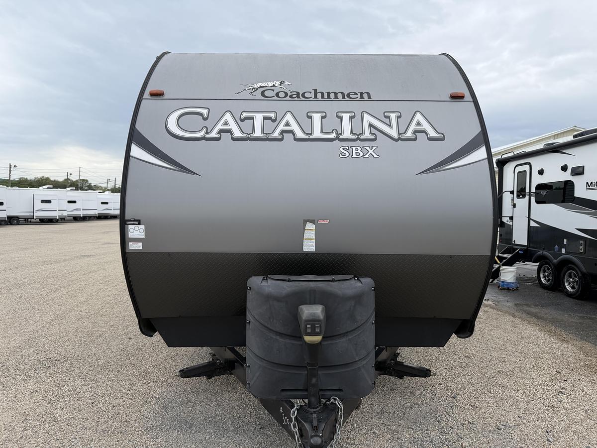 Used 2018 Forest River RV Coachmen Catalina SBX 321BHDSCK