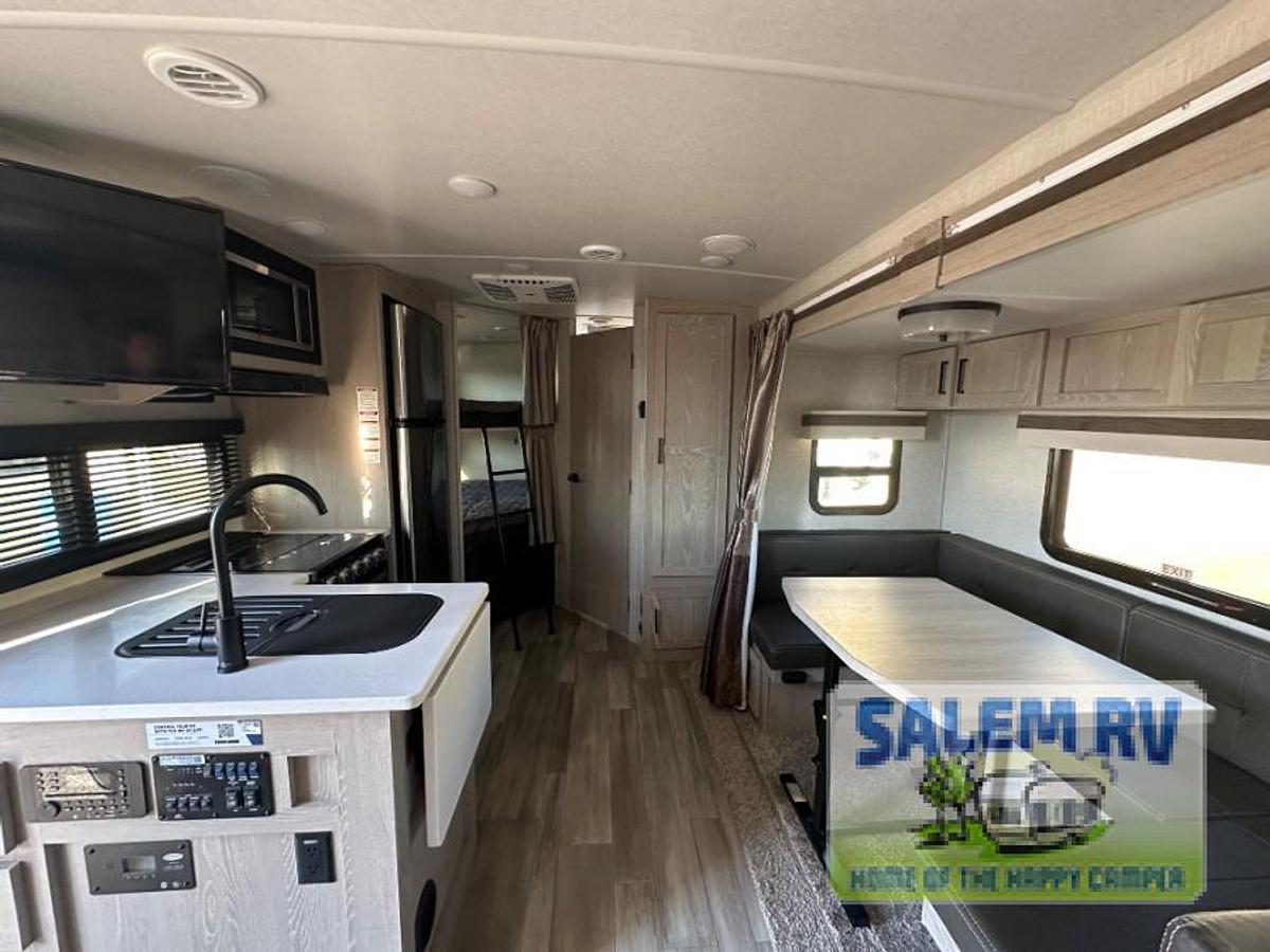 Used Used 2022 Forest River RV Rockwood Mini Lite 2509S