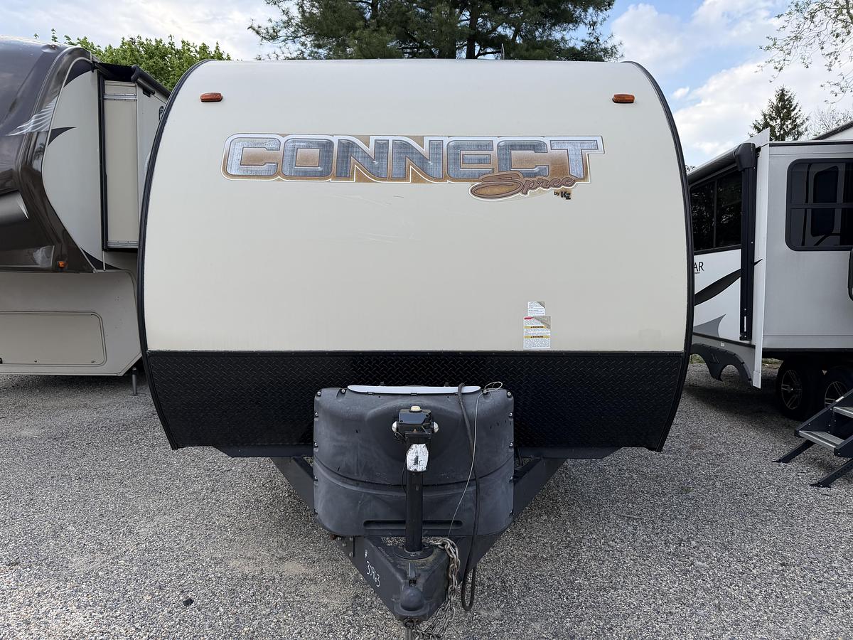 Used 2015 KZ RV Spree 250BHS