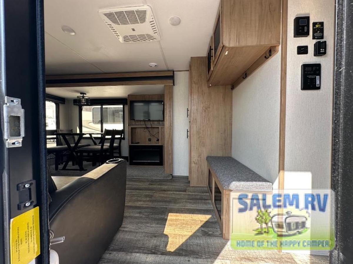 Used Used 2023 Forest River RV Cherokee Alpha Wolf 26RK-L