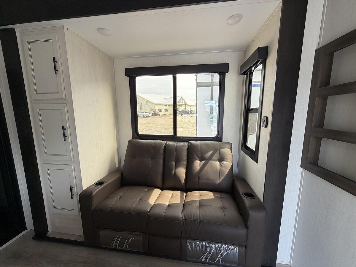 New 2026 Forest River RV Vengeance Rogue Armored 32L132